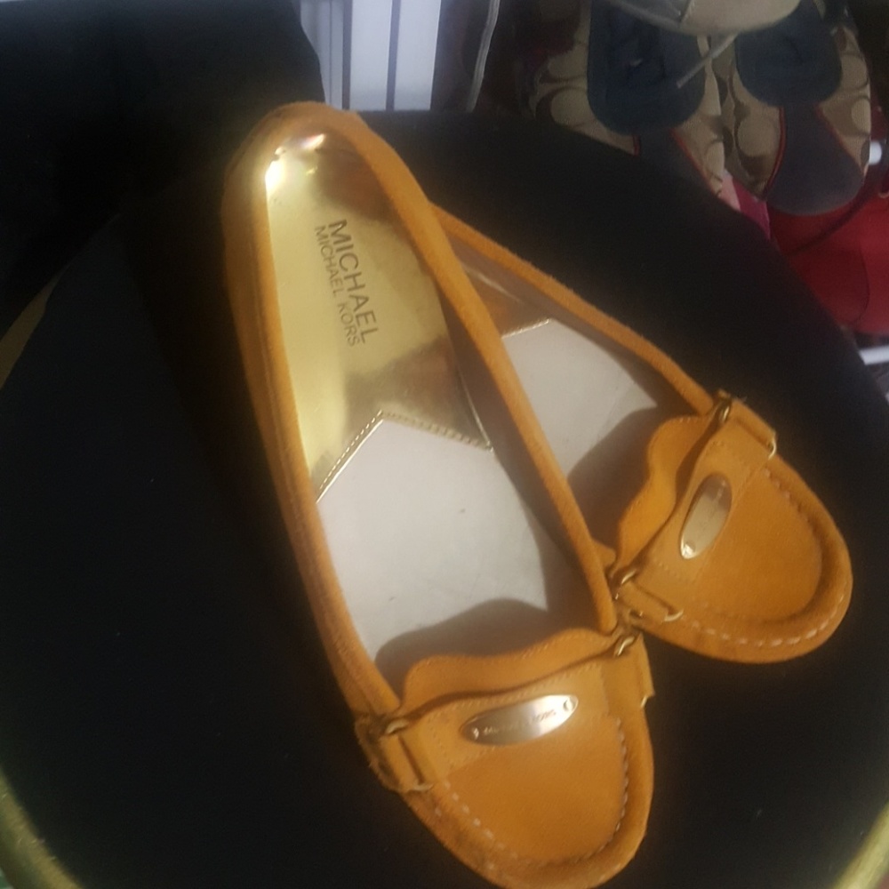 Michael Kors flats